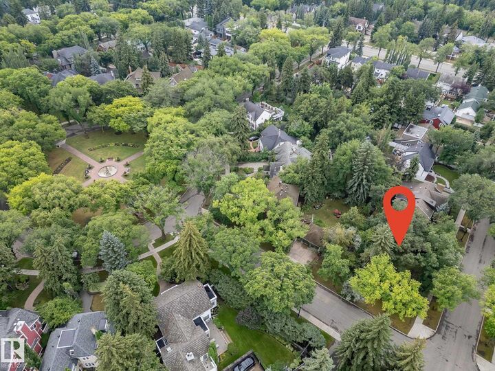 Property Photo:  10235 134 Street NW  AB T5N 2A6 
