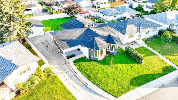 10524 134 Avenue NW  Edmonton AB T5E 1J6 photo