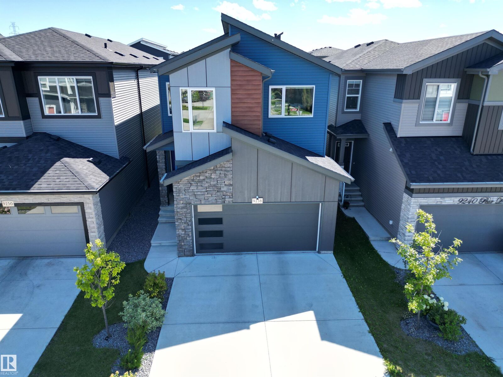 Property Photo: 9238 Pear Drive SW AB T6X 2X5
