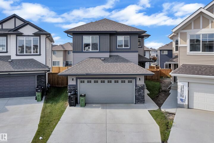 Property Photo: 2034 13A Avenue NW AB T6T 2R8