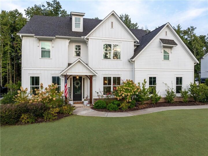 Property Photo: 6220 Bentley Commons Drive GA 30040
