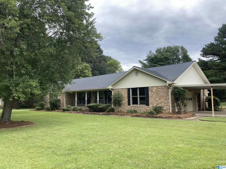 Property Photo: 3812 Valley Haven Circle AL 35004