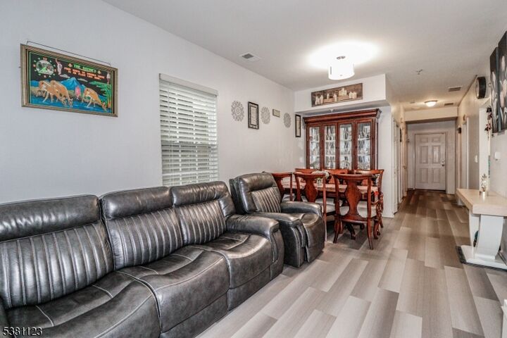 Property Photo: 19 Koolidge Ct NJ 08873