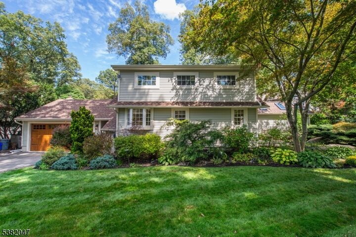 76 Windbeam Ave  Ringwood Boro NJ 07456 photo