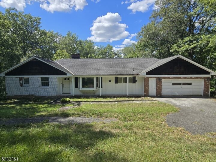 257 Awosting Rd  West Milford Twp. NJ 07421 photo