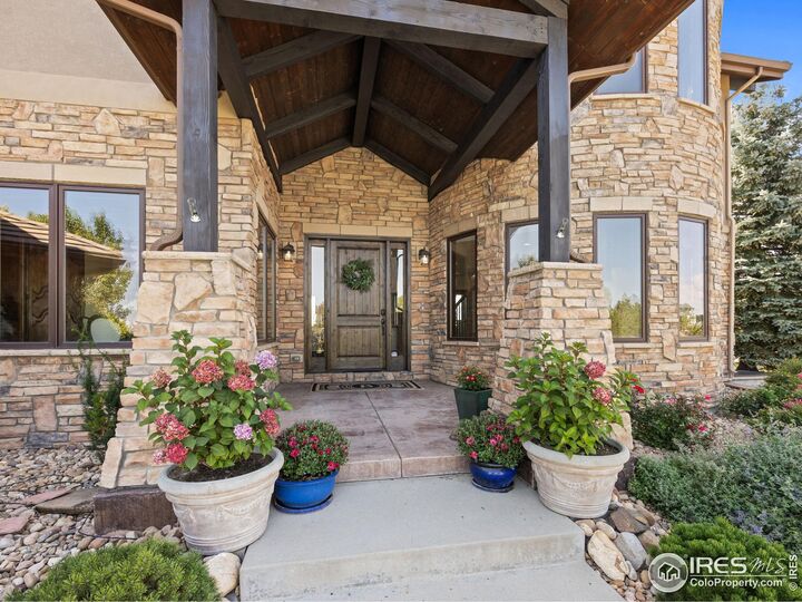 Property Photo: 7534 Skyway Ct CO 80303