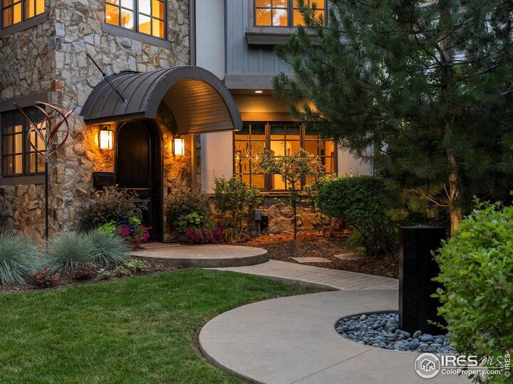 Property Photo:  2475 S Columbine St  CO 80210 