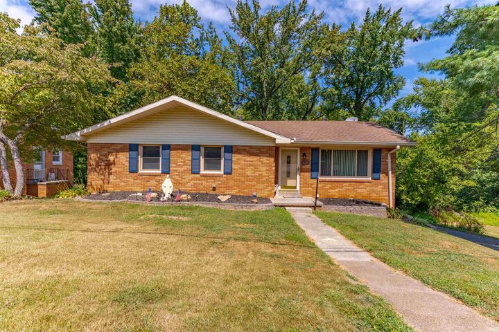 630 Bartlett Drive  Newburgh IN 47630 photo
