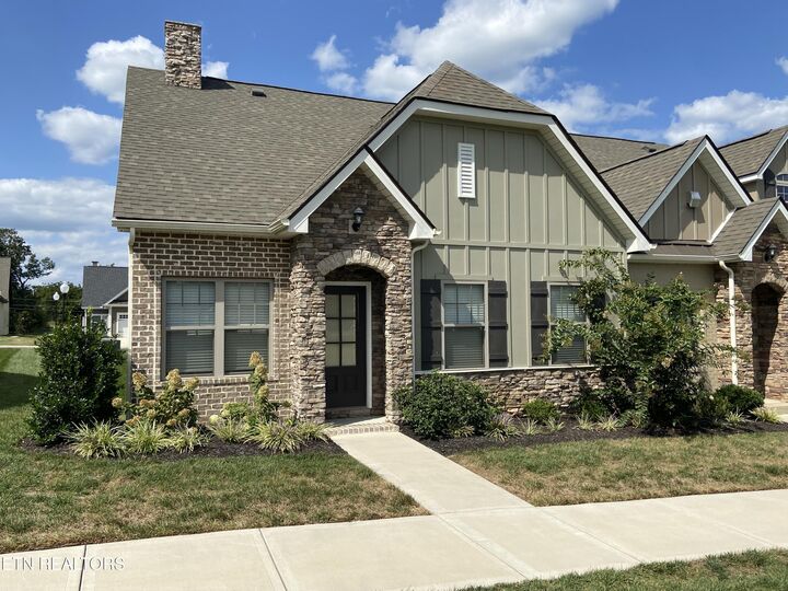 12628 Needlepoint Drive  Farragut TN 37934 photo