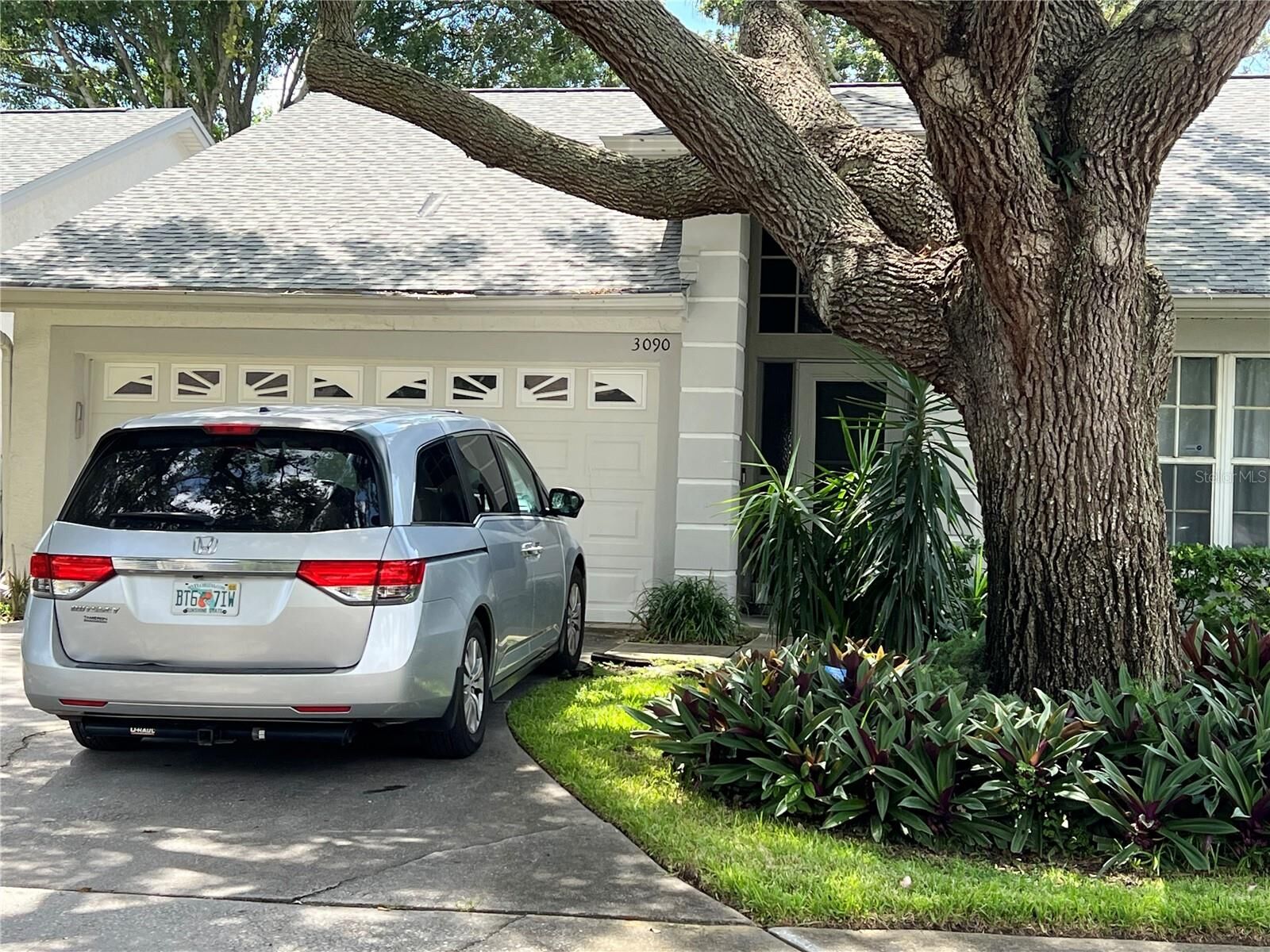 Property Photo: 3090 Pepperwood Lane W FL 33761