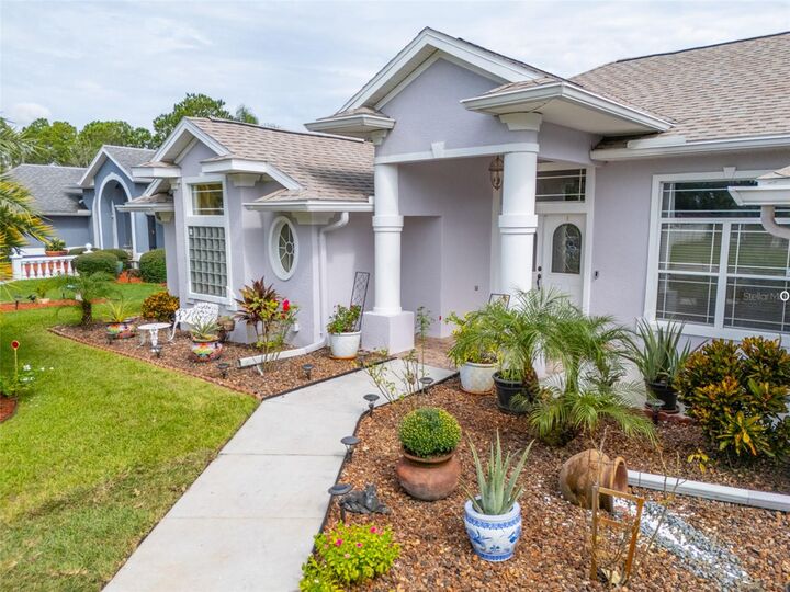 Property Photo: 4 Wainmont Place FL 32164