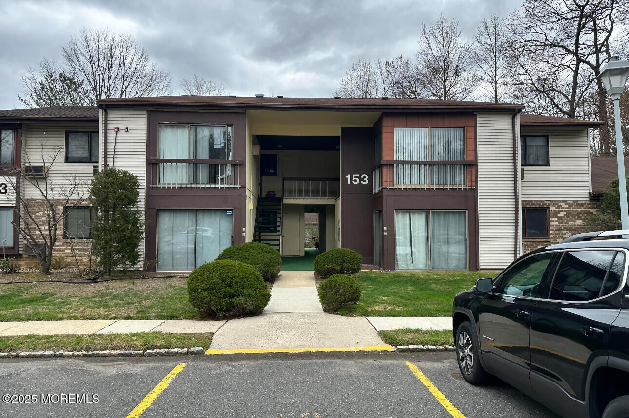 Property Photo:  153 Cross Slope Court D  NJ 07726 