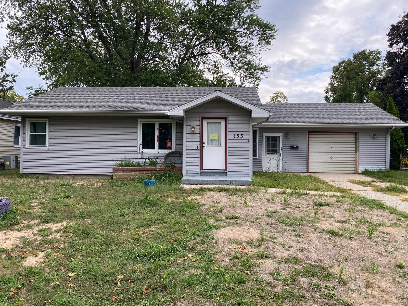 Property Photo:  155 W 31st Street  MI 49423 