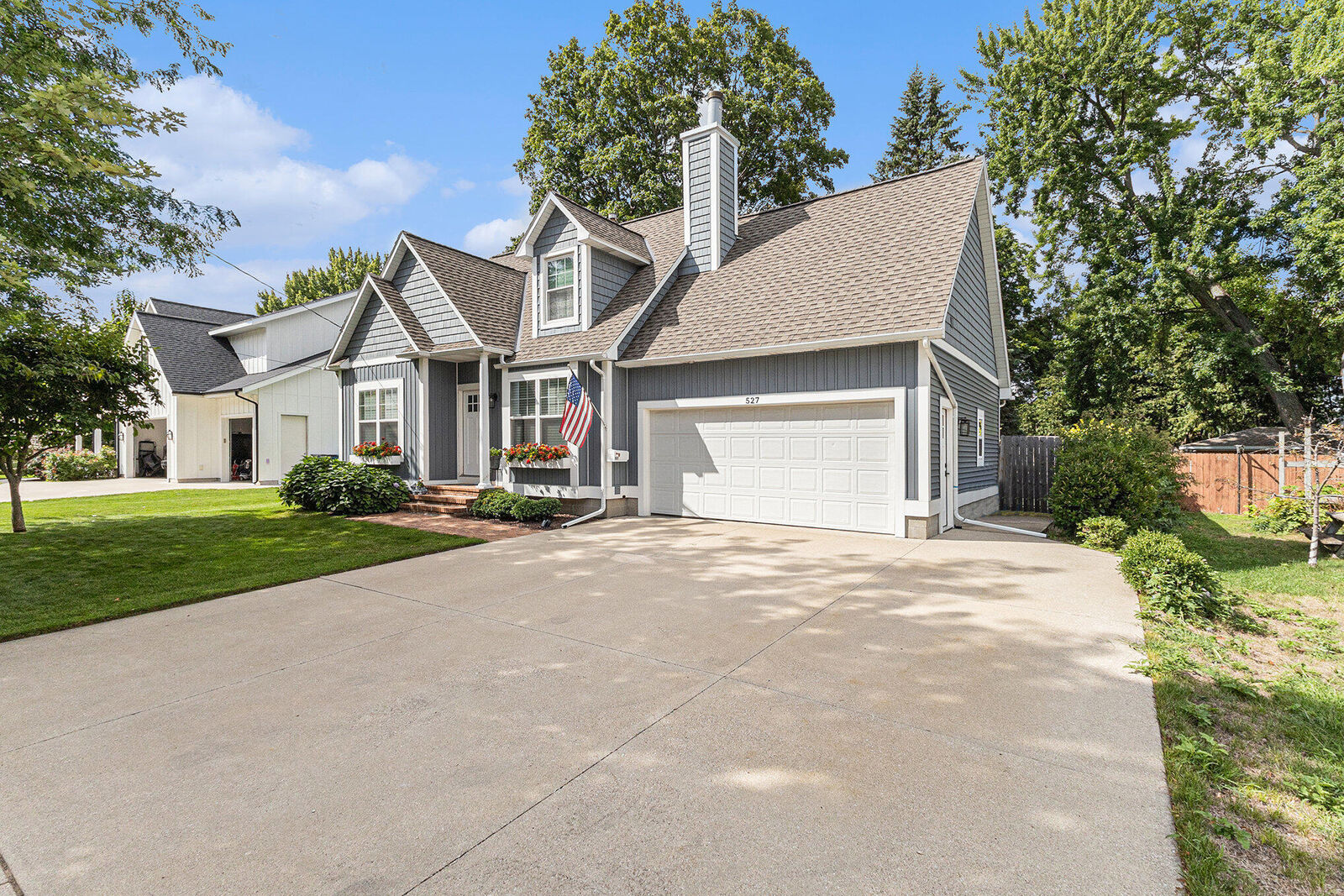 Property Photo:  527 River Street  MI 49456 