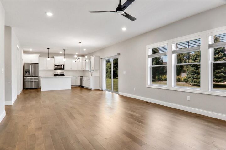 Property Photo:  9 Brookstone Circle  IL 61704 