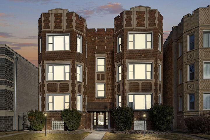 Property Photo: 8233 S Indiana Avenue 2 IL 60619