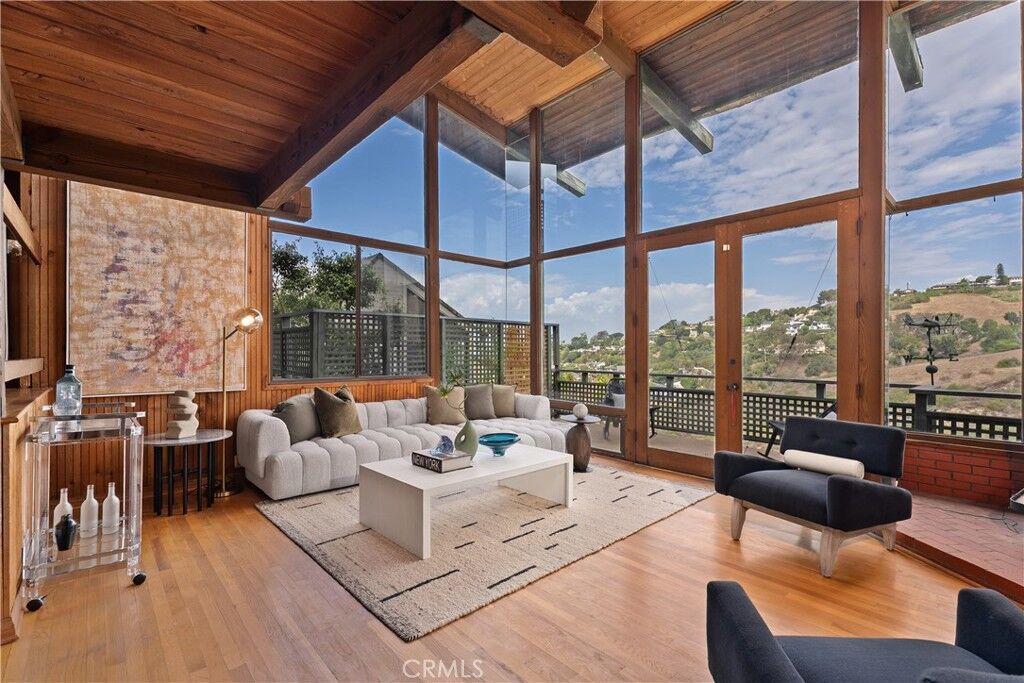 Property Photo:  1505 Morningside Drive  CA 92651 