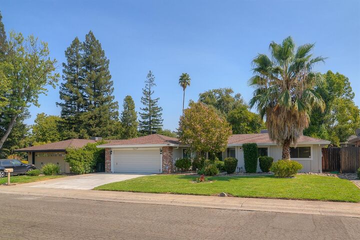 Property Photo: 5437 Elsinore Way CA 95628