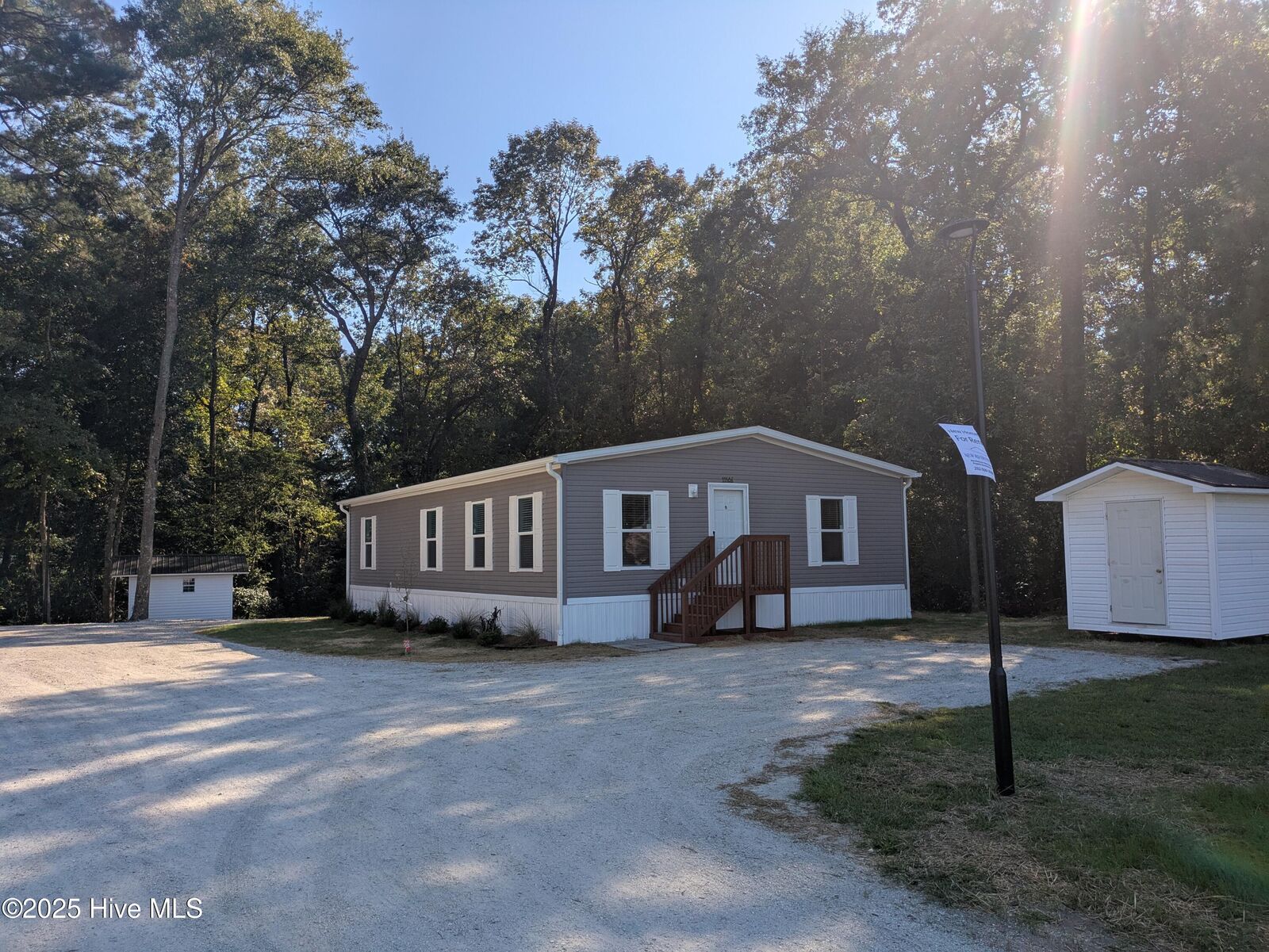 Property Photo:  1118 E Old Tar Landing Road  NC 28540 