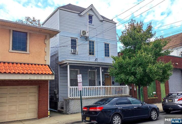 6 6th Street  Harrison NJ 07029 photo