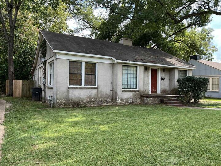 Property Photo:  271 Carrollton Avenue  LA 71105 