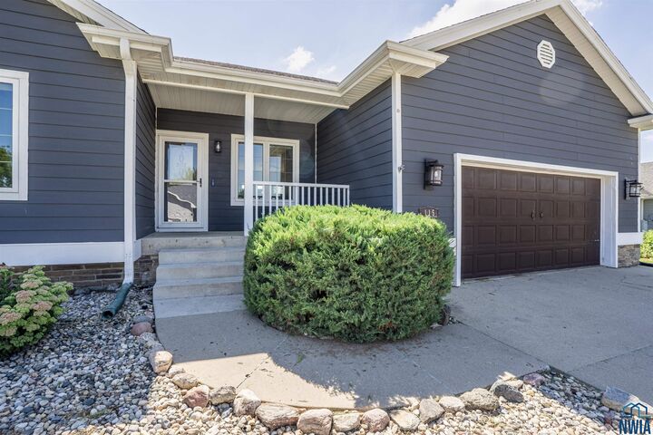 Property Photo:  115 West Creek Dr  IA 51030 