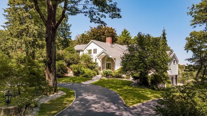 Property Photo:  100 Westcliff Rd  MA 02493 