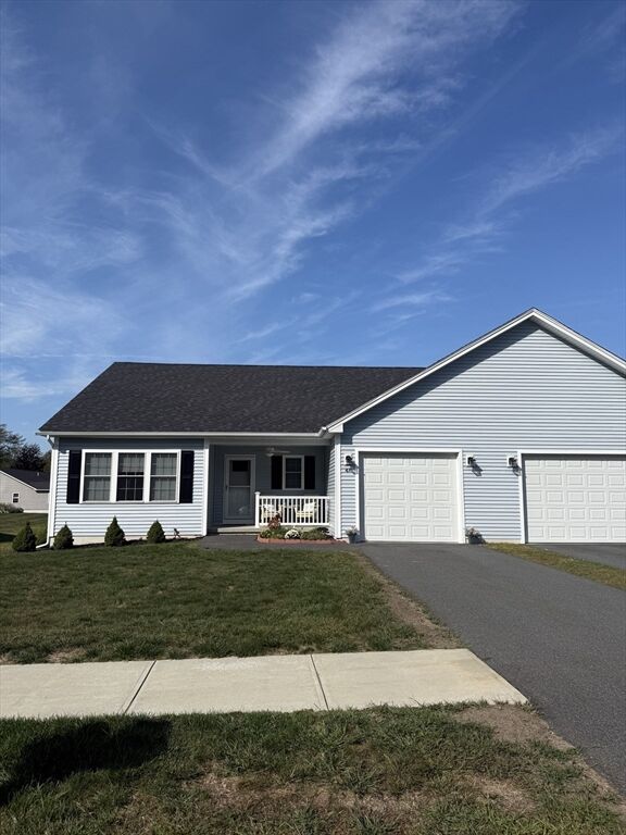 Property Photo: 4 Gray Lock Ln A MA 01373