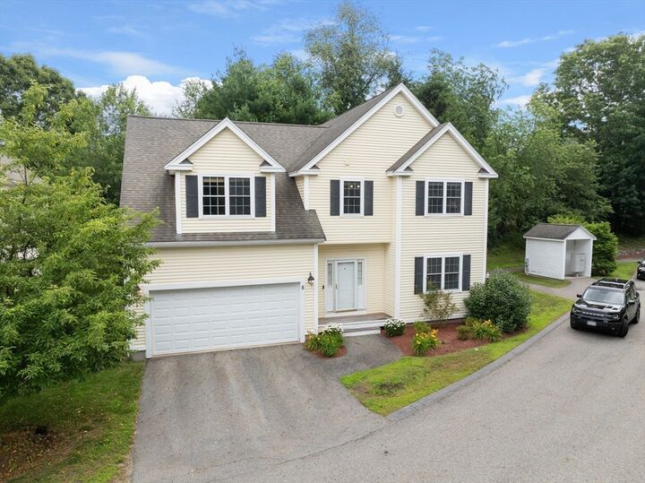 Property Photo:  5 Equestrian Lane  MA 01824