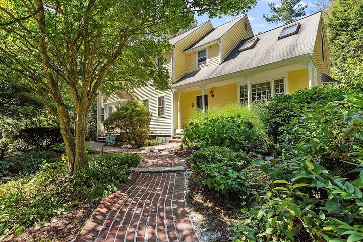 Property Photo:  27 Lincoln Drive  MA 01720 