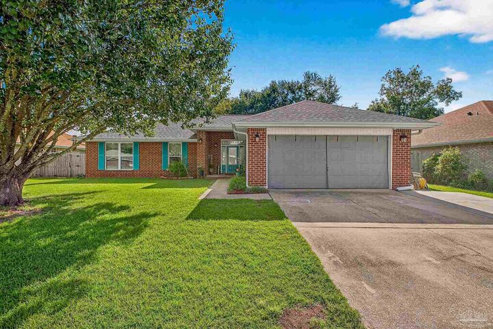 Property Photo:  3668 Berrypatch Ln.  FL 32571 