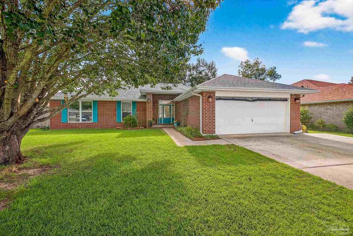 Property Photo:  3668 Berrypatch Ln.  FL 32571 