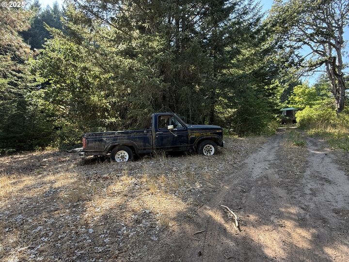 Property Photo: 121 Cooke Rd WA 98672