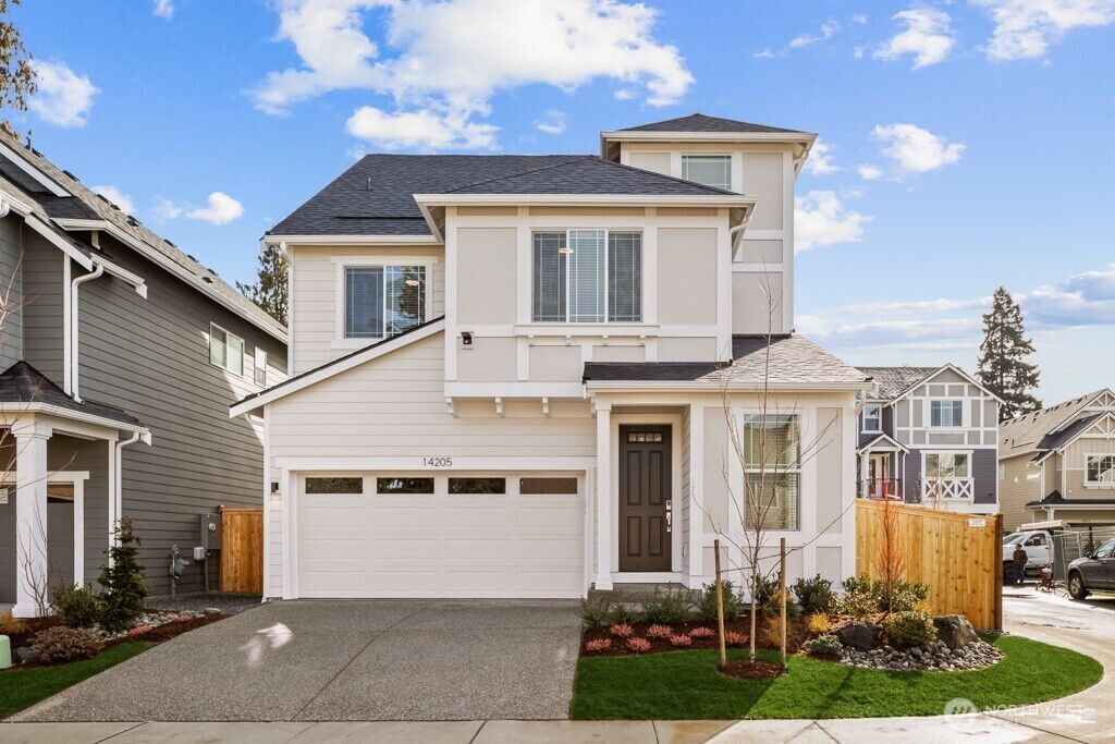 Property Photo:  14205  45th Avenue W  WA 98087 