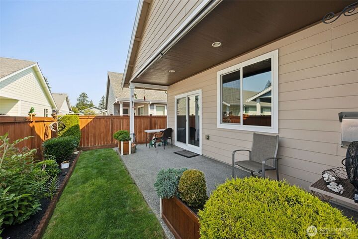 Property Photo:  14434  21st Avenue Ct E  WA 98445 