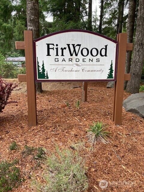 Property Photo:  601  Firwood Court  WA 98584 