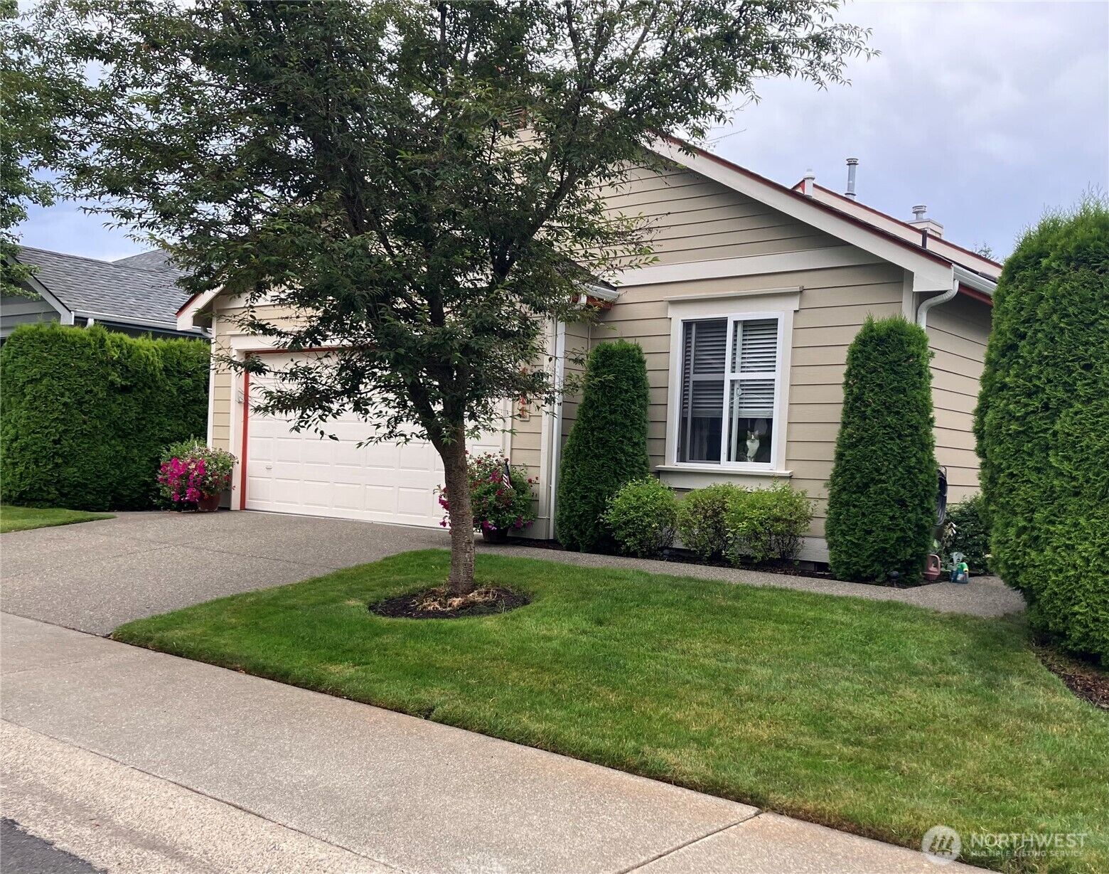 Property Photo: 4611 Denton Lane SE WA 98503