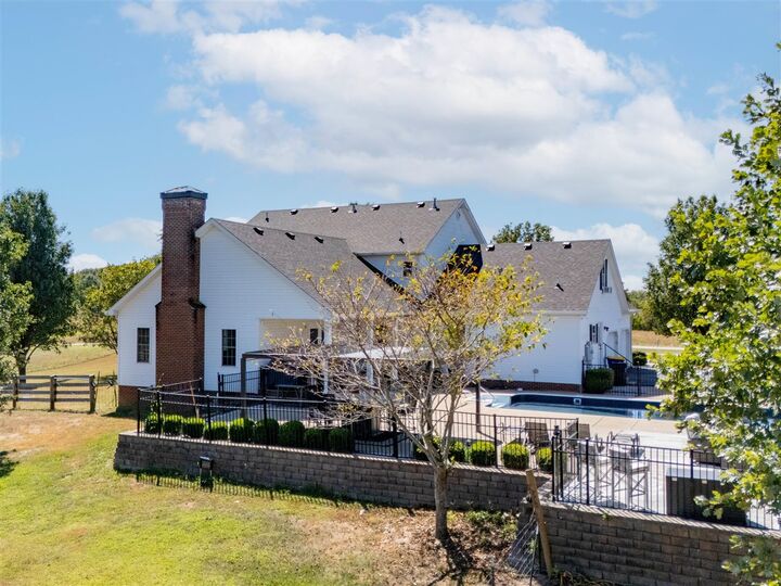 Property Photo: 828 Bethel Lane KY 42103