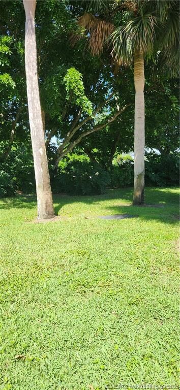 Property Photo: 6001 SE Martinique Drive 104 FL 34997
