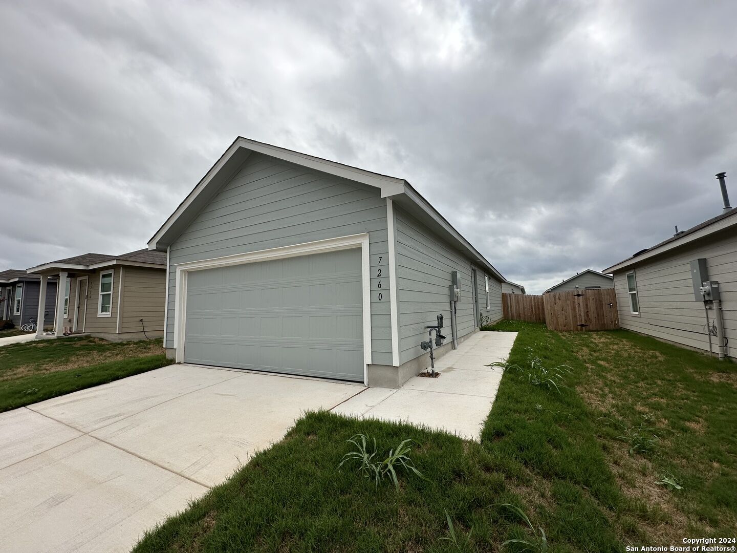Property Photo: 7260 Pasture Run TX 78252