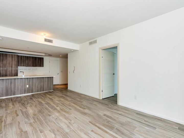 Property Photo: 801 S Miami Ave 2310 FL 33131