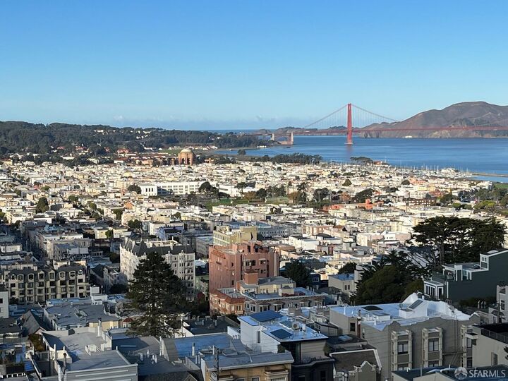 Property Photo: 2111 Hyde Street 505 CA 94109