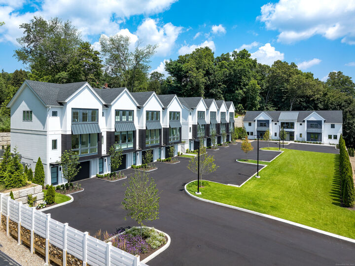 785 Post Road East 104  Westport CT 06880 photo