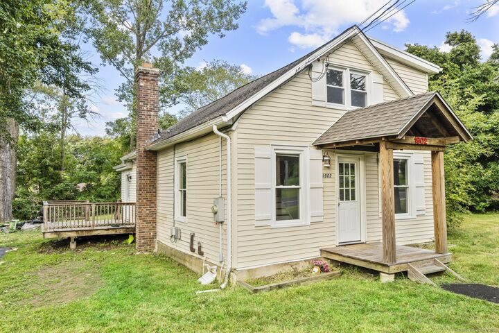 Property Photo:  1902 South Street  CT 06238 