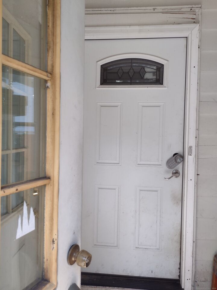 Property Photo:  16 Pershing Street  CT 06112 