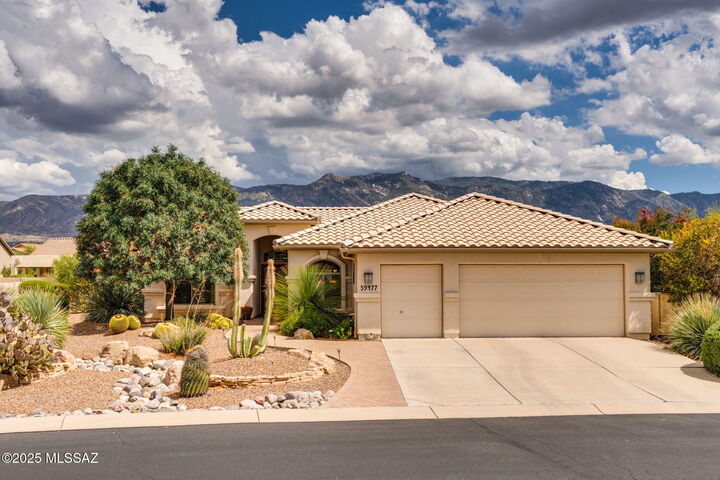 39477 S Moonwood Drive  Tucson AZ 85739 photo