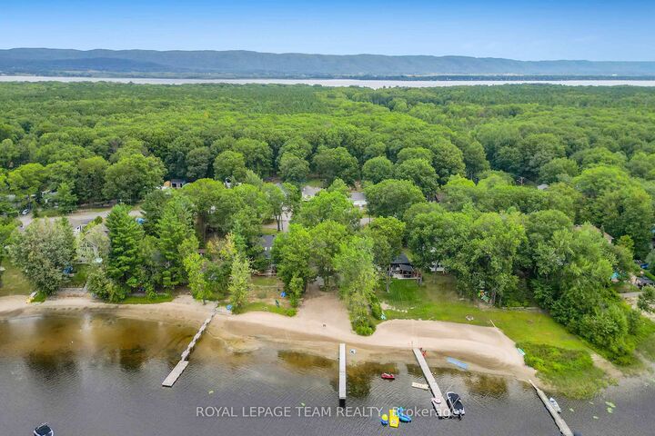 Property Photo:  1142 Bayview Drive  ON K0A 3M0 