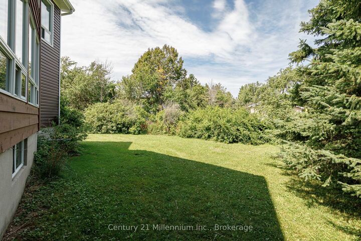 Property Photo:  127 Scandia Lane  ON N0H 2E0 