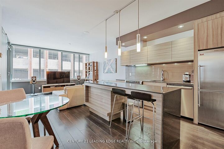 Photo de la propriété: 8 Charlotte Street 405 ON M5V 0K4