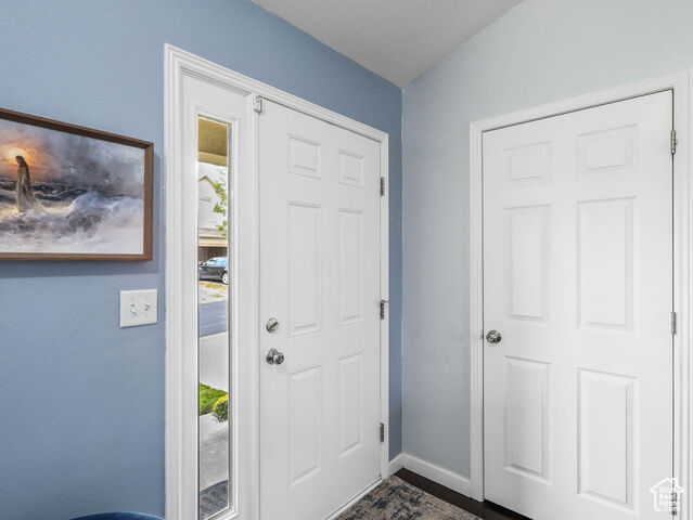 Property Photo: 1974 N Trellis Pl UT 84045